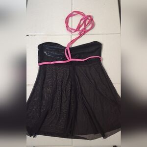 Chic Black Chemise with Pink Trim #547